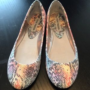 Steve Madden Flats